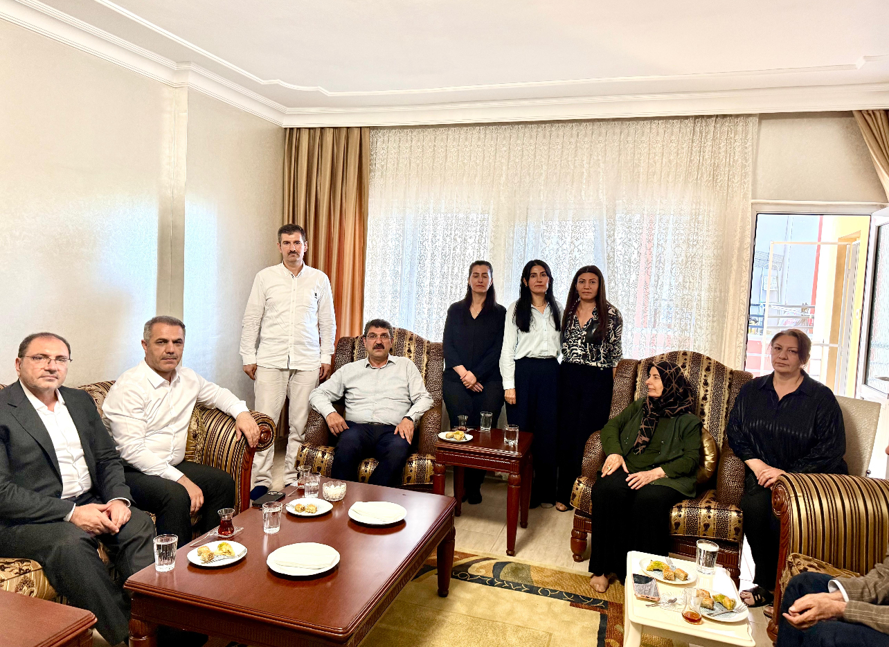 AK Parti Heyetinden Kurban Bayramı’nda Anlamlı Taziye Ziyareti IMG_6010