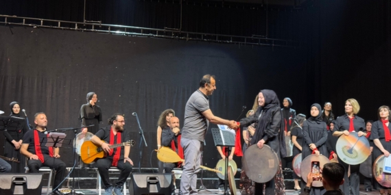 Batman’da Mereto Erbane Grubu ilk konserini gerçekleştirdi