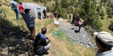 erzurum-da-oltu-tasi-ocaginda-gocuk-1-isci-hayatini-kaybetti-2-si-agir-yaralandi