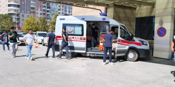 Siirt’in Eruh ilçesinde silahlı kavga: 1 ölü, 1 ağır yaralı Siirt’in Eruh ilçesinde silahlı kavga: 1 ölü, 1 ağır yaralı