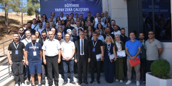 Batman’da “Eğitimde Yapay Zekâ Çalıştayı” sona erdi