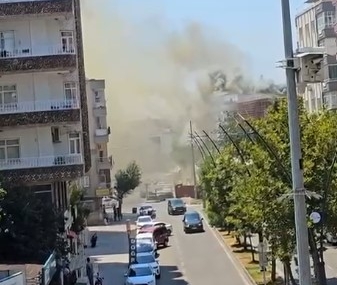 Yapımı devam eden kardeşlik camii’nde yangın
