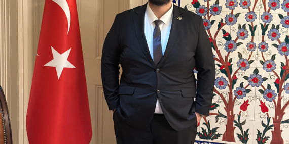 Batmanlı Serhat Aksoy, MÜSİAD UK’de Teknoloji Başkanlığına seçildi