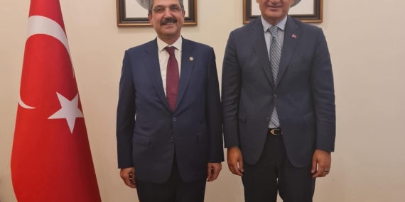 Milletvekili Nasıroğlu Kültür ve Turizm Bakanı ile Batman’ı görüştü