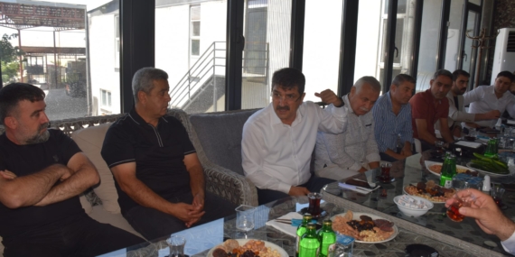 Ferhat Nasıroğlu: Bu şehrin en güçlü aşireti yatırımcılarıdır
