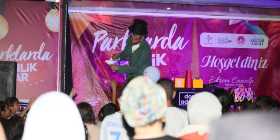 Batman’da “Parklarda Şenlik Var” etkinliği Yeşiltepe’de ilgi gördü