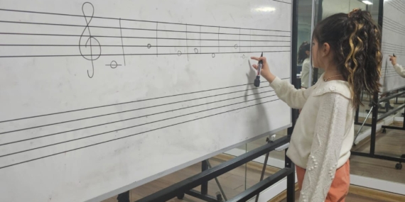 Batman Belediyesi’nden gençlere sanat ve teknoloji kursları