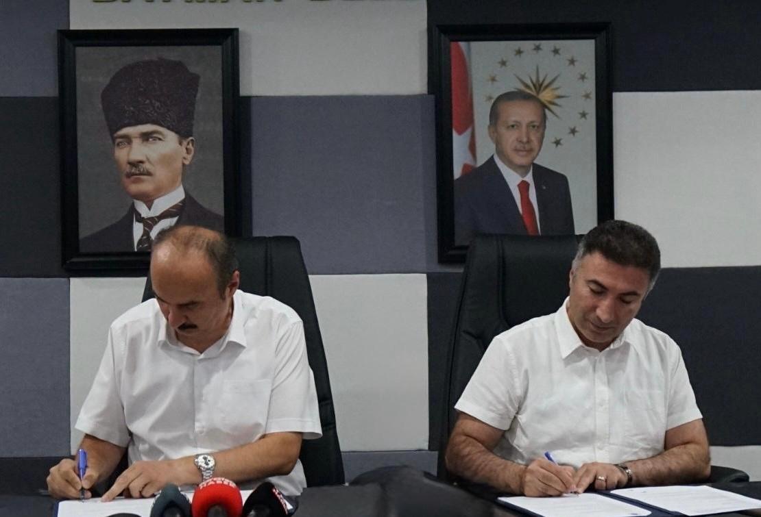 Batman Üniversitesinden öğrencilere uygulama eğitimi imkânı WhatsApp Image 2025-07-23 at 08.56.25