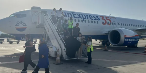 Batman-İzmir uçuş sayısı arttı: SunExpress seferlere başladı