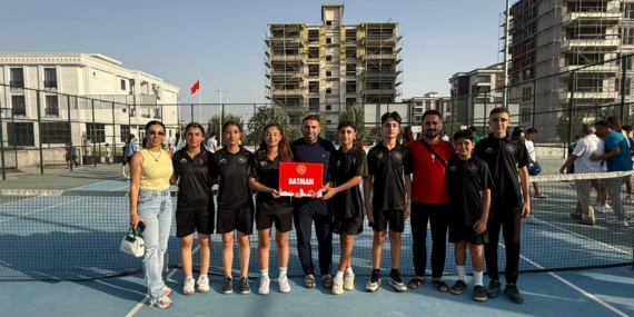 Anadolu Yıldızlar Ligi Tenis 1. Etap Müsabakalarında Batman’ın Büyük Başarısı