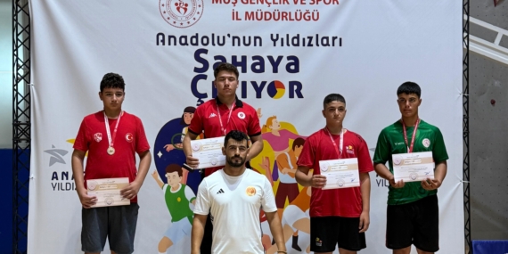 Petrolsporlu pehlivanlar, bölge şampiyonu oldu