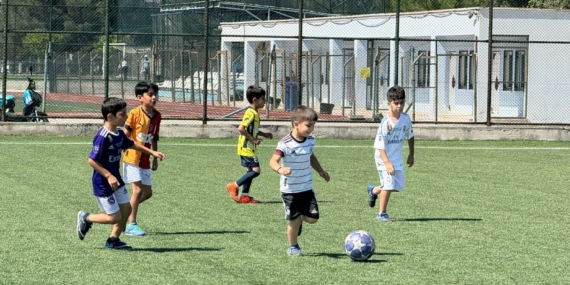 Batman’da geleceğin futbolcuları yetişiyor