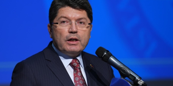 Yılmaz Tunç’tan süreç açıklaması: ‘Adımlarımızı atacağız’