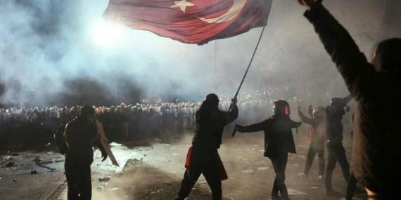 Irkçı dalga barış sürecini tehdit ediyor