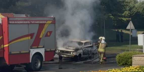 Komisyon toplantısı öncesinde Meclis kapısında ‘Beyaz Toros’ yakıldı, bir kişi gözaltında