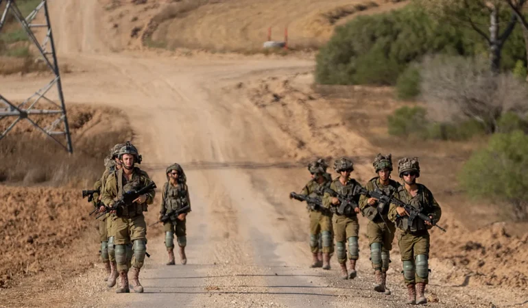 israil askerleri
