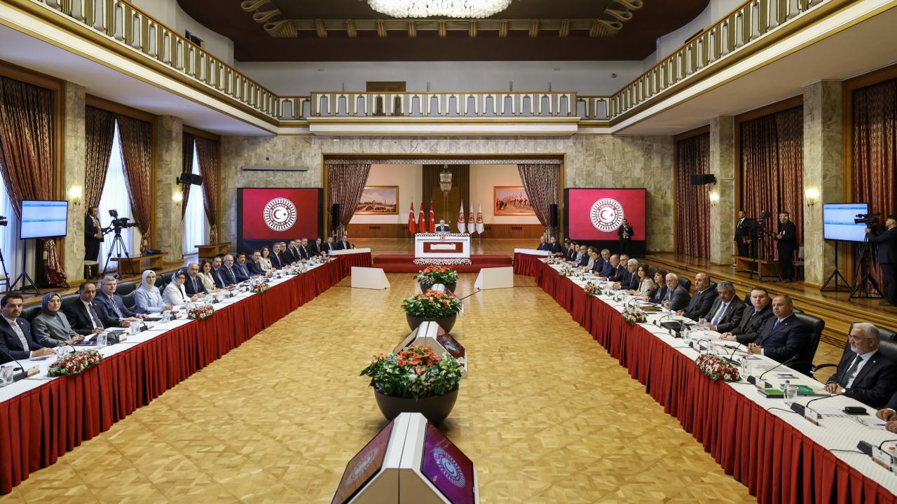 Numan Kurtulmuş: Zor bir sürecin içerisindeyiz tbmm çözüm komisyon