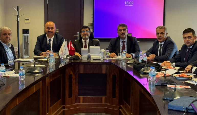 273c9f7a-f4a3-4113-9710-c6d24d889788