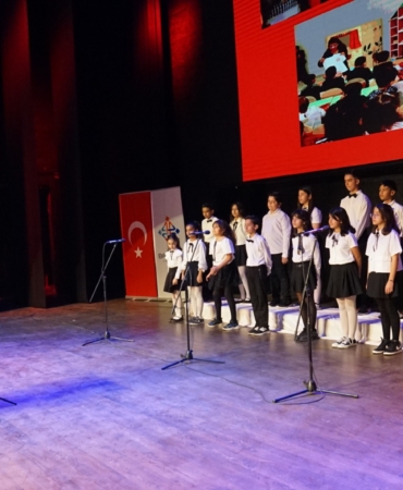 Batman Üniversitesi çocuk korosu