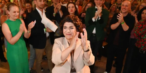 Bingöllü Berîvan Aymaz Köln Belediye Başkanlığı için ikinci tura kaldı