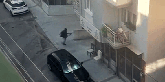 İzmir’de polis merkezine silahlı saldırı: Saldırganın ailesinden açıklama