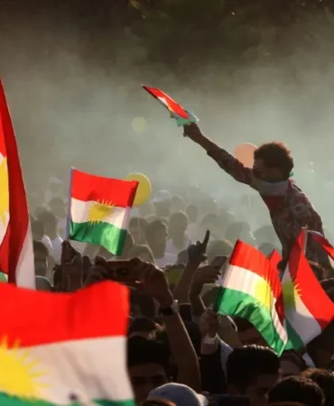 Kürdistan bayrağı2