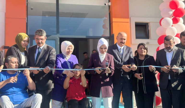 WhatsApp Image 2025-09-12 at 17.52.25