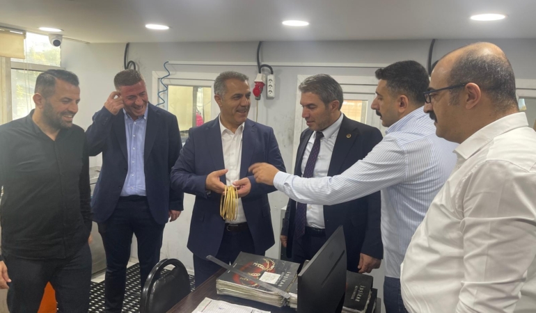 WhatsApp Image 2025-09-19 at 13.20.32 (1)