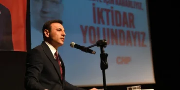 chp-nin-istanbul-kongresi-iptal-edildi-il-yonetimi-gorevden-alindi