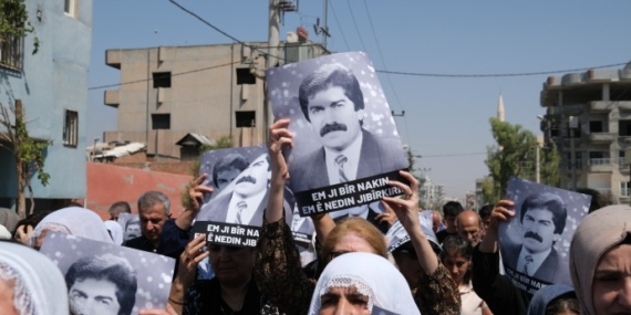 Mehmet Sincar Kızıltepe’deki mezarı başında anıldı