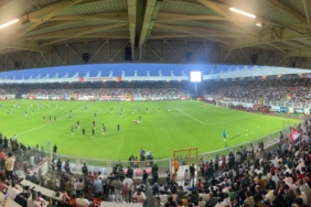 Karlı hafta: Urfa, Elazığ ve Muğlaspor kaybetti, Batman Petrolspor avantaj sağladı petrolspor seyirci stad