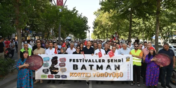 Batman’da art arda festivaller