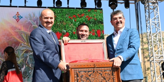 Sason’da Bal, Ceviz ve Çilek Festivali coşkusu!