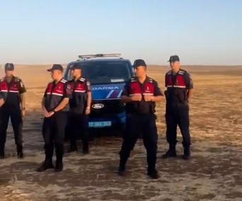 BATMAN – Kirêdîyê Köyü’nde kaçak yapı yıkımı başladı