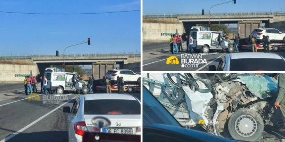 Batman’da tır ile minibüs çarpıştı: 2 yaralı