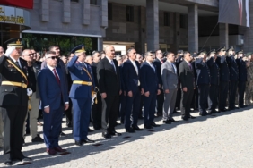 Cumhuriyet’in 102. Yılı Batman’da törenle başladı Ekran görüntüsü 2025-10-28 152430