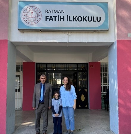Batman Fatih İlkokulu resimde Türkiye birincisi! Ekran görüntüsü 2025-10-31 112103