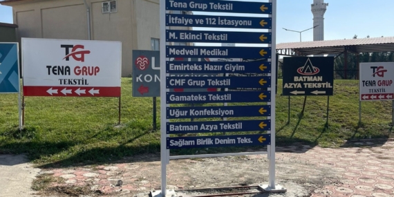 Batman OSB’de ulaşımı kolaylaştıran yön levha çalışması tamamlandı Batman OSB’de ulaşımı kolaylaştıran yön levha çalışması tamamlandı