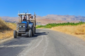 Batman İl Özel İdaresi Kozluk’ta yol standartlarını yükseltti Kozluk Yol1