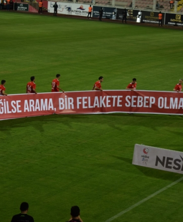 Petrolspor’dan anlamlı farkındalık mesajı: Acil değilse arama, bir felakete sebep olma! WhatsApp Görsel 2025-10-20 saat 16.27.57_219e275a