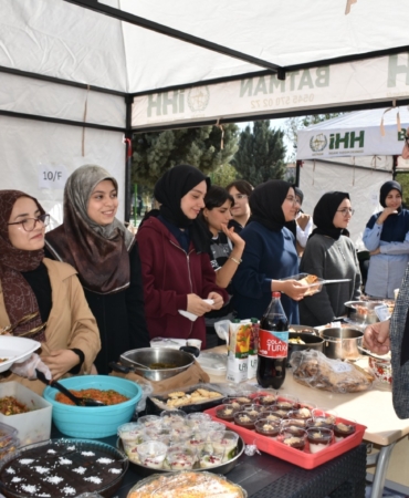 Okullarda Gazze yararına kermes etkinlikleri WhatsApp Görsel 2025-10-23 saat 16.01.27_d5a4a459