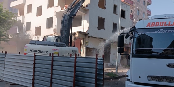 Kentsel dönüşümde yeni dönem: Batman’da 125 yapı yıkıldı