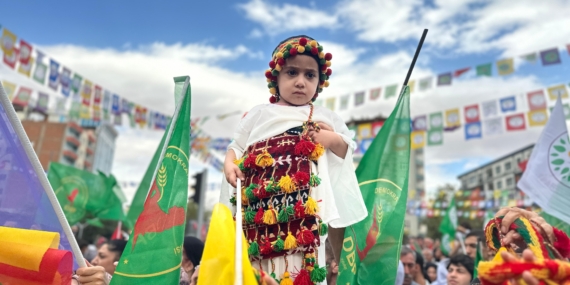 Batman’da ‘Demokratik Toplum’ mitingi