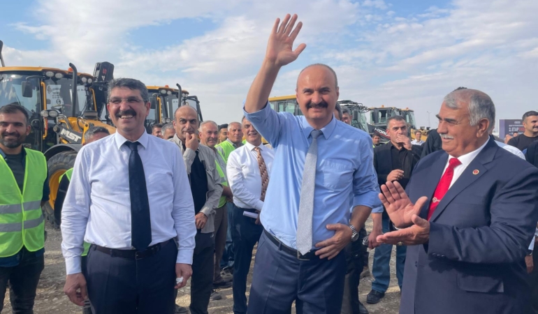 WhatsApp Image 2025-10-20 at 16.38.29