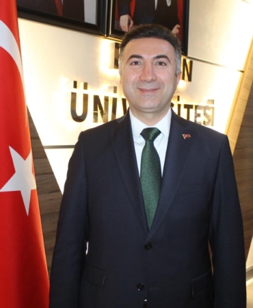 Batman Üniversitesi URAP Sıralamasında Yükselişini Sürdürüyor WhatsApp Image 2025-10-22 at 09.34.30 (2)