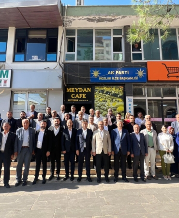 AK Parti İl Başkanı Hüseyin Şansi Kozluk’ta teşkilat ve vatandaşlarla buluştu WhatsApp Image 2025-10-23 at 15.03.29