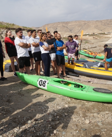 Öğrenciler Hasankeyf’te kano ve sup etkinliğinde buluştu WhatsApp Image 2025-10-26 at 09.11.09