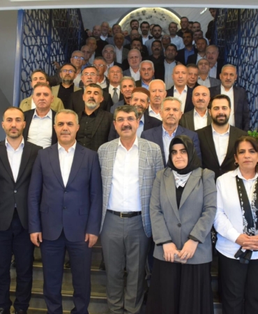 AK Parti Batman Teşkilatında Vefa ve Birlik Buluşması WhatsApp Image 2025-10-26 at 14.58.30