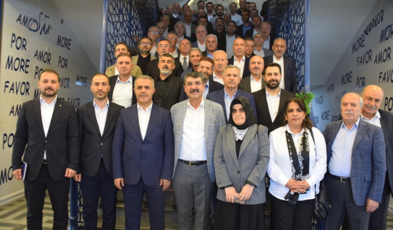 AK Parti Batman Teşkilatında Vefa ve Birlik Buluşması WhatsApp Image 2025-10-26 at 14.58.30