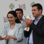 Faiz oranı 300 baz puan indirildi thumbnail